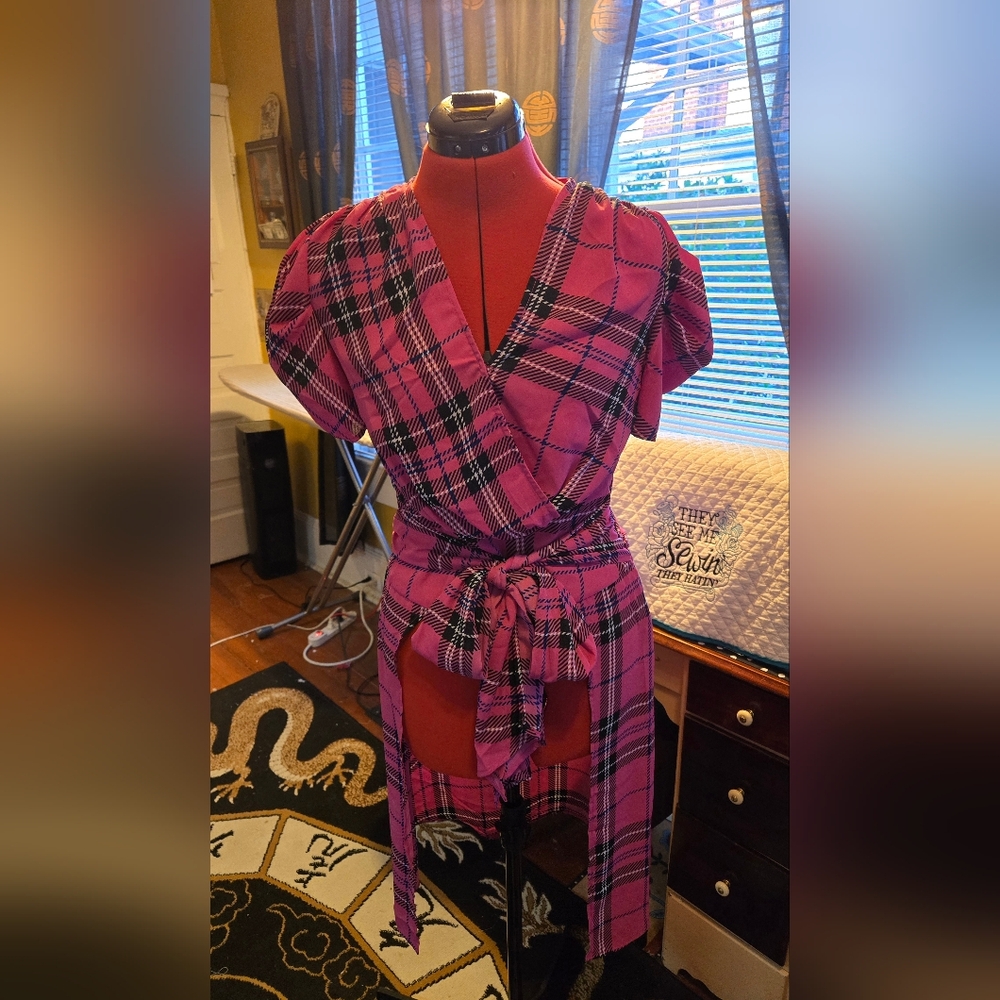 Plaid Pink High-low Blouse By Ny &co